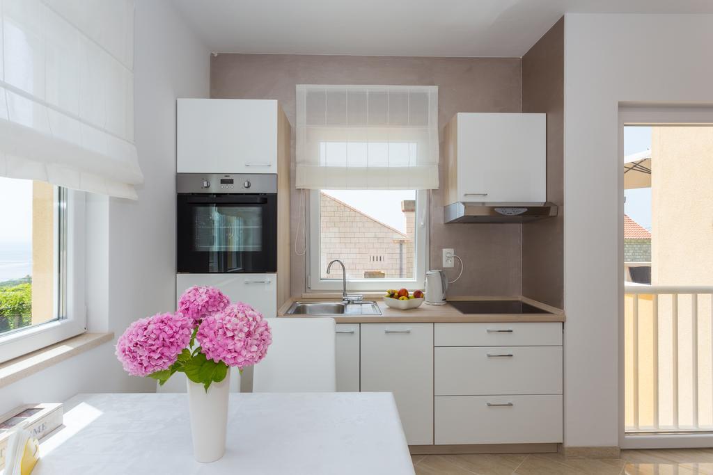 Apartment & Room Ladisic Orasac Exterior photo