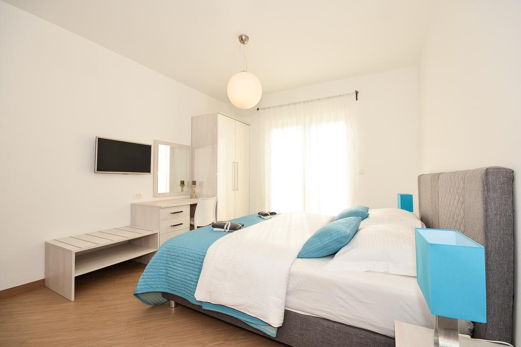 Apartment & Room Ladisic Orasac Exterior photo