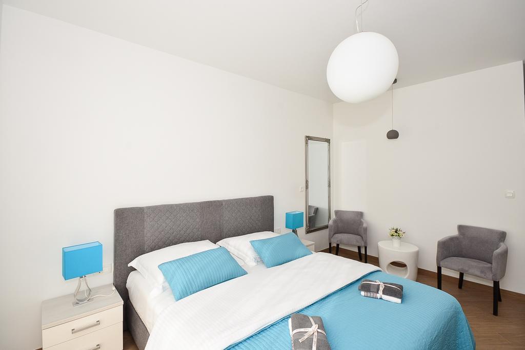 Apartment & Room Ladisic Orasac Exterior photo